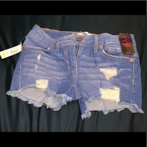 Cute brand new shorts